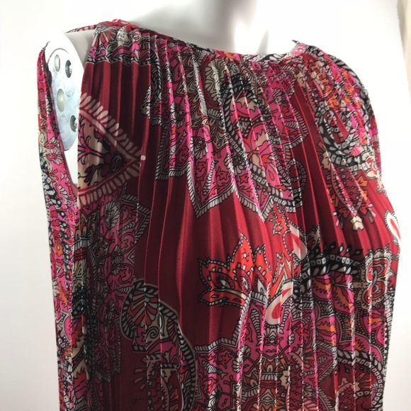 Cable & Gauge Sleeveless Pleated Top Red Pink XS - Picture 1 of 4